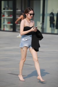 【精选街拍】Vol.3294 蓝色热裤白嫩香肩 [169P-1.89GB]