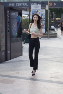 【精选街拍】Vol.3296 黑色紧牛美腿凉高香肩 [198P-2.09GB]